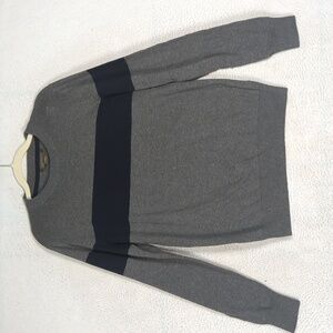 Rorie Whelan Men's Gray & Navy Active Crewneck Sweater Size S‎